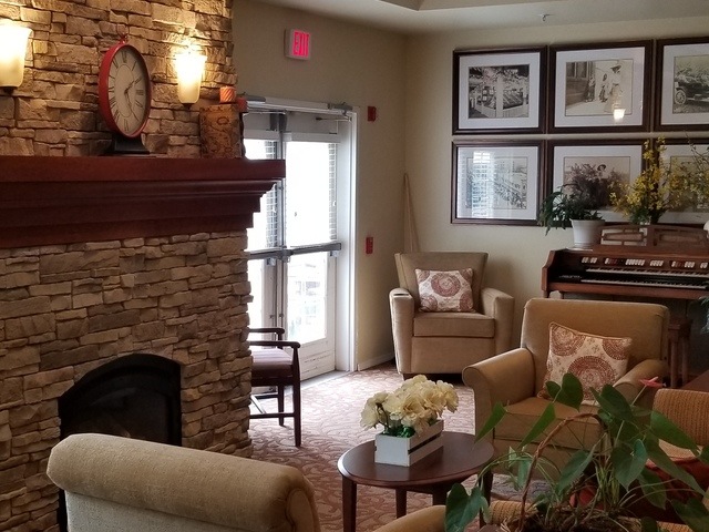 Avamere Englewood Heights